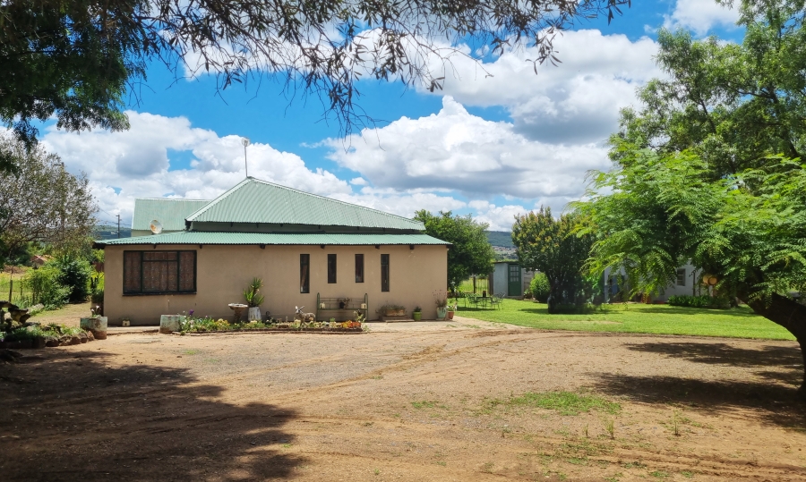 4 Bedroom Property for Sale in Swartruggens North West